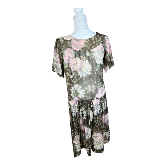 Aunt Abigail's Attic Country Dress - Picture 5 of 8